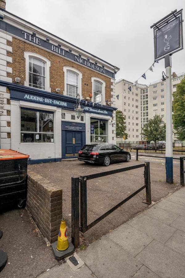 伦敦 The Bill Nicholson Pub酒店 外观 照片